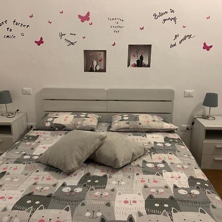 La Casa Di Ale-Appartamento Nuovissimo Milano Esterno foto